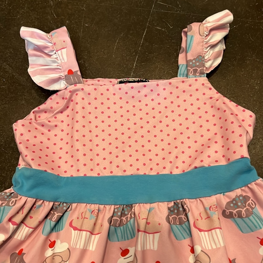 🧁Girls Cupcake Set🧁 - Picture 2 of 3